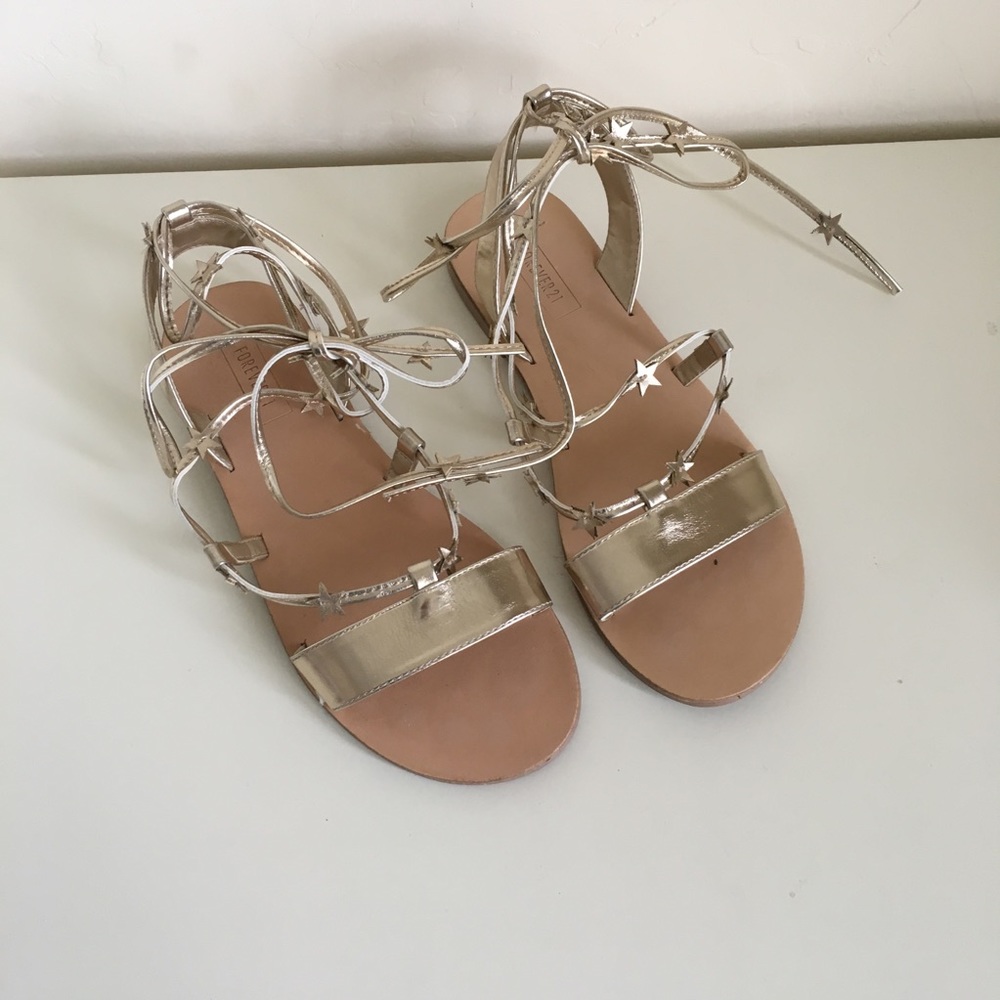 Forever 21 lace up Gold Sandals size 6